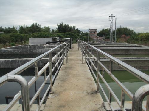 富农废水池1